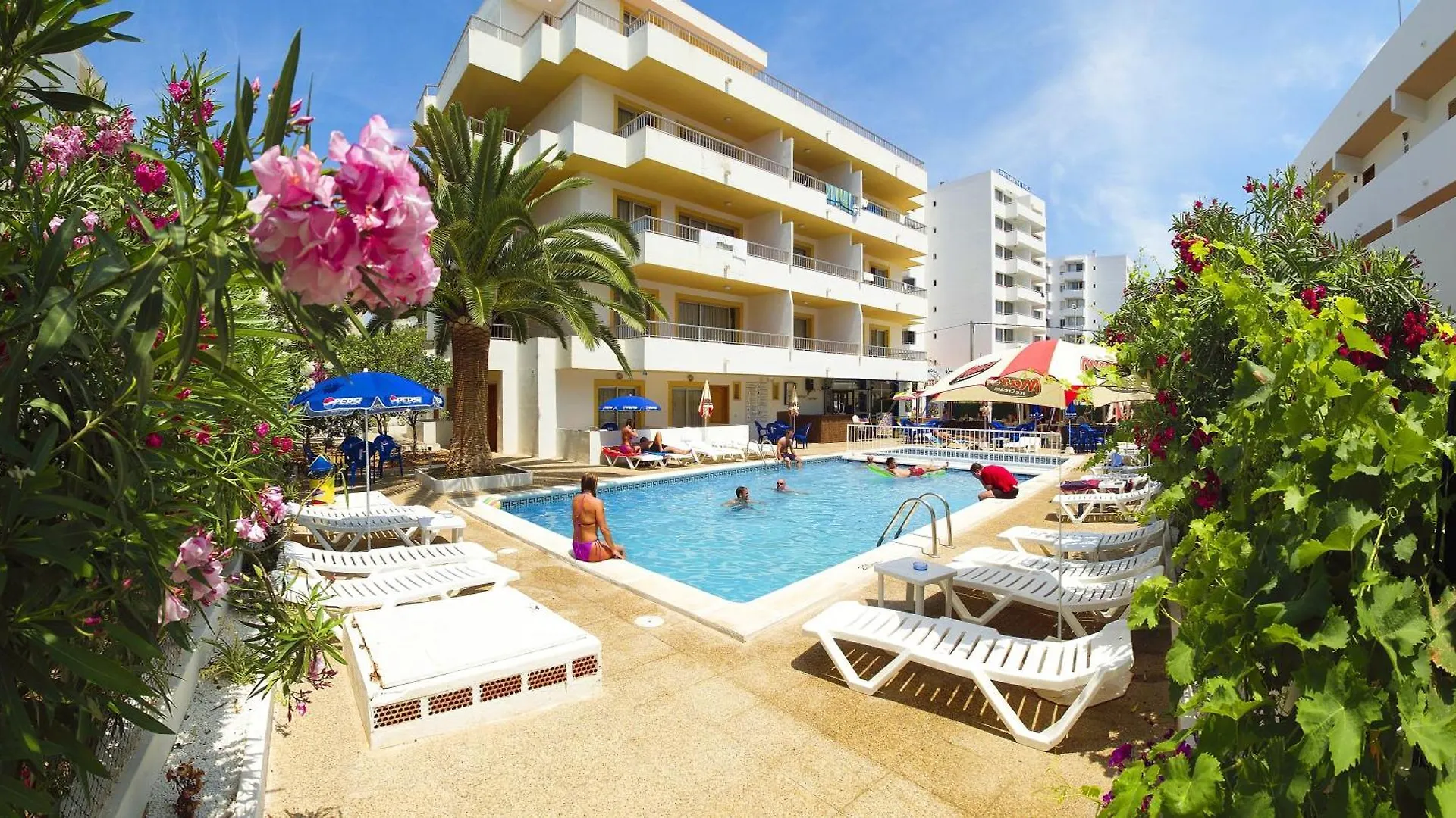 Apartamentos Bon Sol - Los Rosales - AB Group Playa d'en Bossa